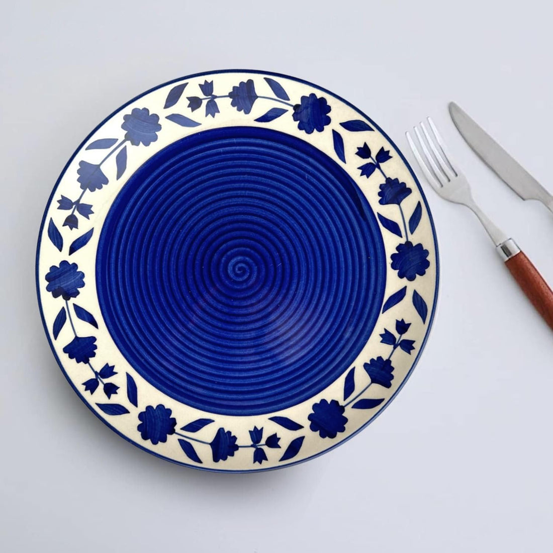 Freakway Floral 'Blue and White Plate Handpainted Plates Set of 1, Dishwasher